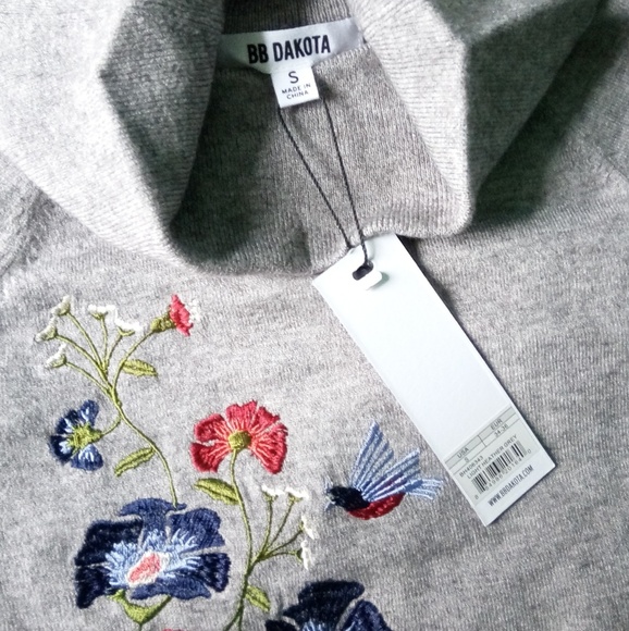 BB Dakota Embroidered Tie Front Christie Sweater - Picture 5 of 8